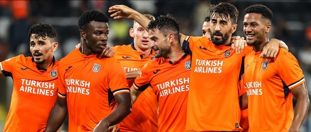 Başakşehir�in yenilmezlik serisi devam ediyor YENİ ASYA