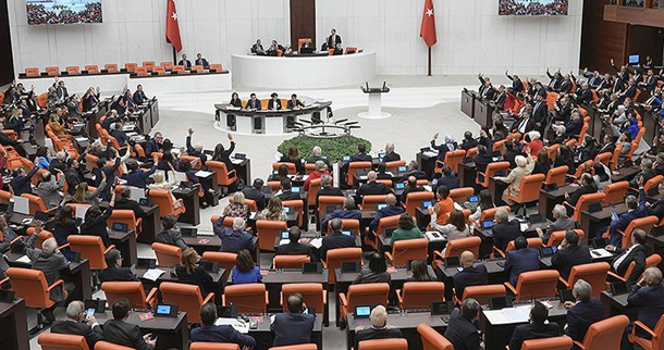 Ahmet BATTAL - Kemalizm’i hortlatanların örtüsü AKP